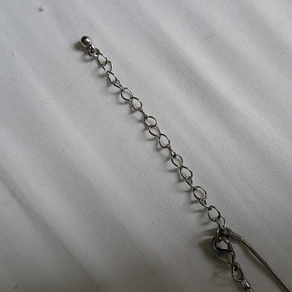 💛BOGO💛 Neon Necklace - Picture 3 of 4